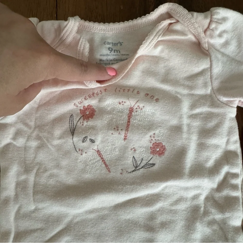 Carter’s Pink Baby Bodysuit  and Matching Pants Set Size 9M